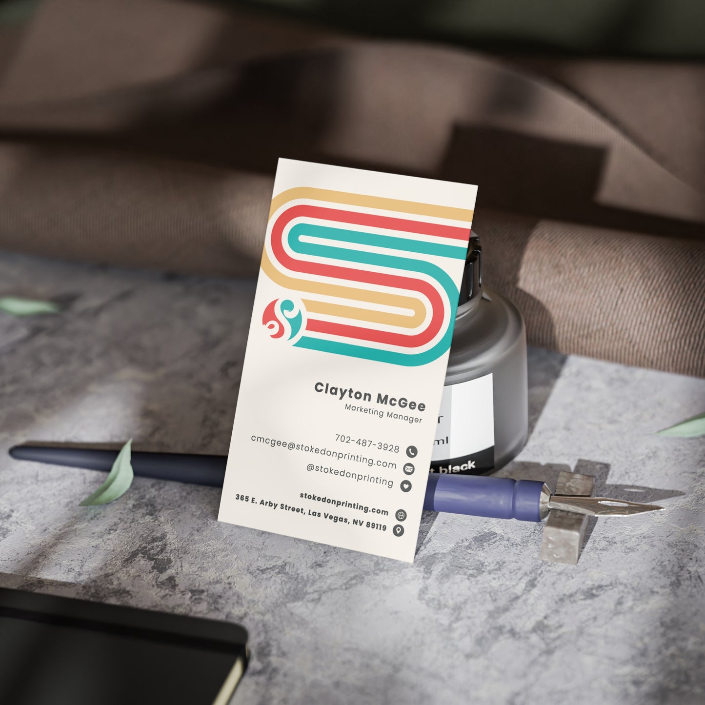 Retro Stripe Business Cards — Colorful Modern Professional Design